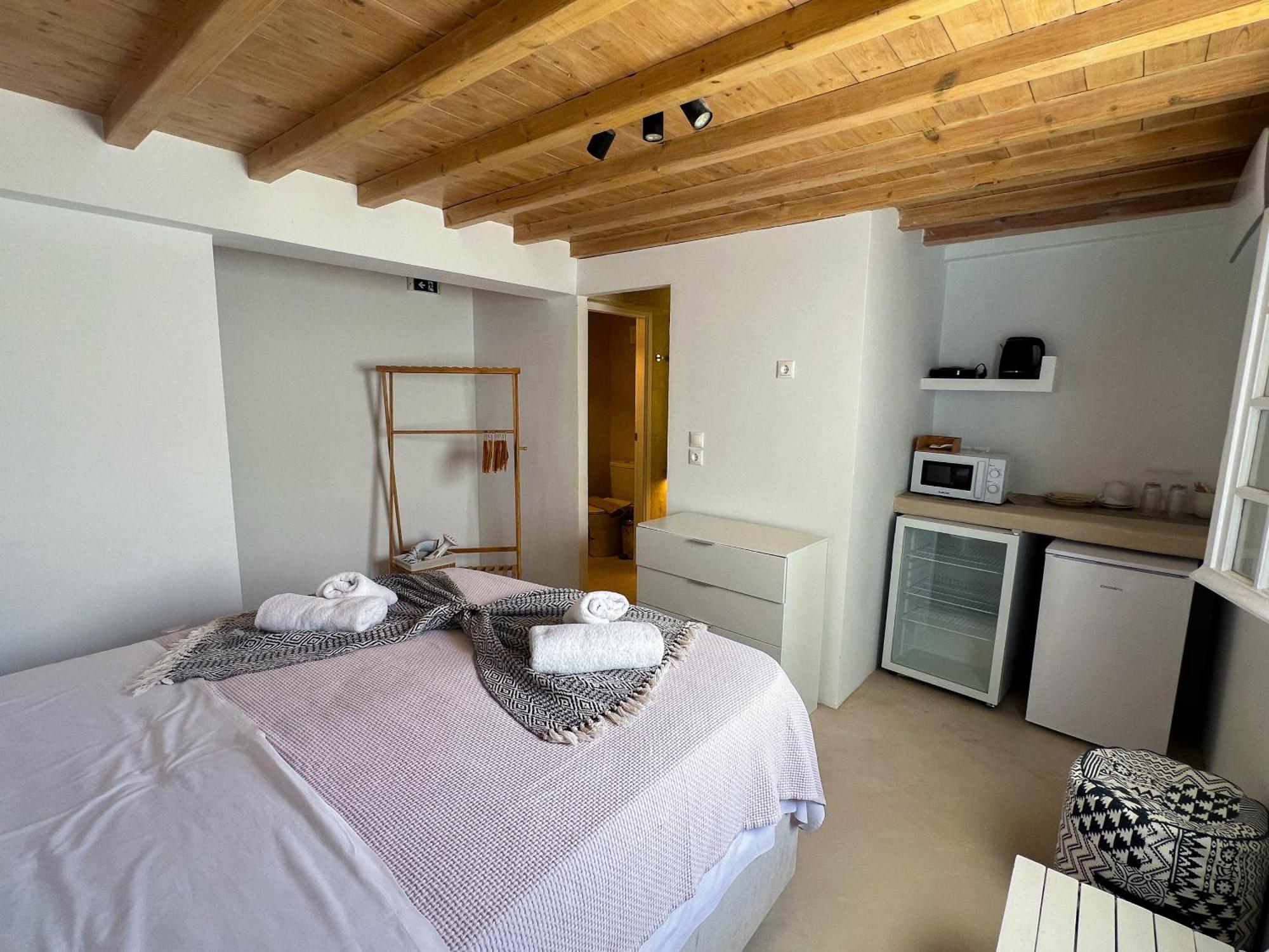Kamara & Aparthotel